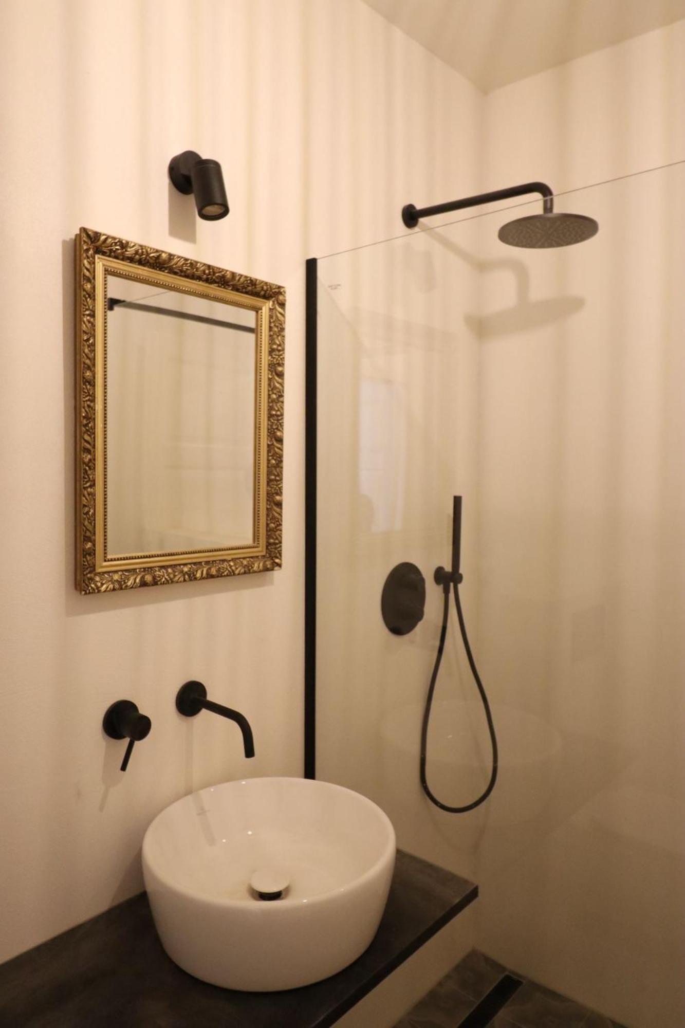 Residence Polonia Κάρλοβι Βάρι Εξωτερικό φωτογραφία
